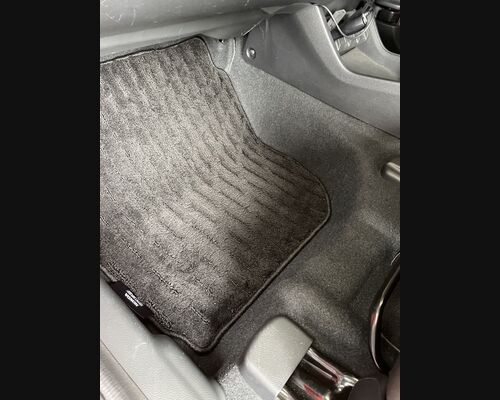 FEF057F0-A2BB-43B8-A4C5-BCEF3E545B42