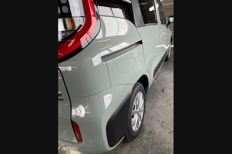 D49C6002-C718-41DE-A8D9-03095C4A9FEC