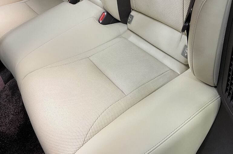 104F6419-1440-4EDA-9929-6286A8B86A7E